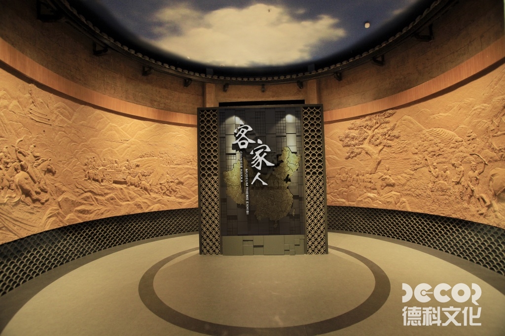 文化藝術(shù)類展覽廳設(shè)計(jì)如何通過鏡面擴(kuò)展空間視覺？